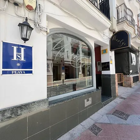 Vandrarhem Montys Nerja