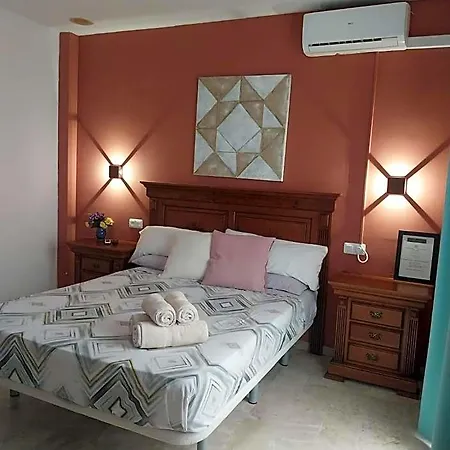 Hostel Montys Nerja