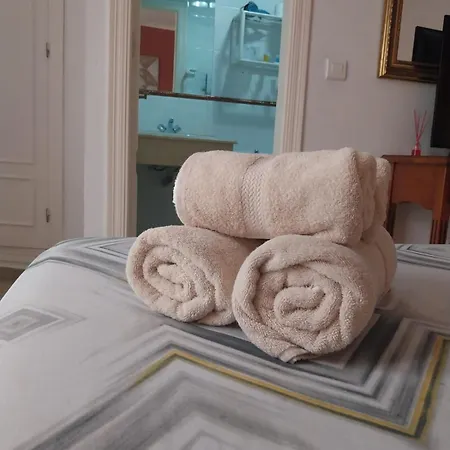 Хостел Montys Нерха